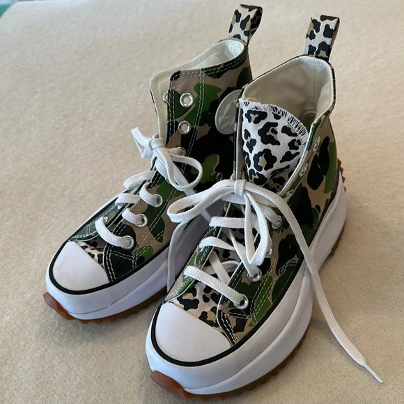 Converse Shoes Nwot Converse Run Star Hike Platform Laser Camo